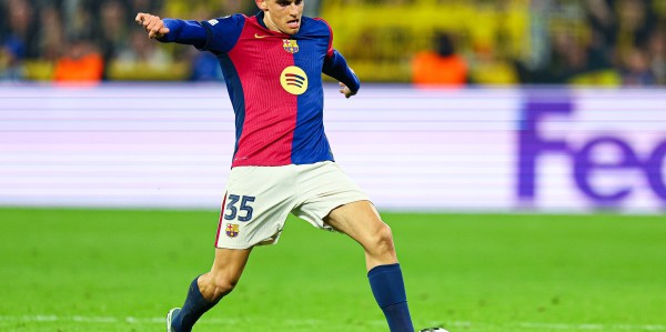 世体：弗里克将用杰拉德-马丁或托伦茨顶替受伤的巴尔德