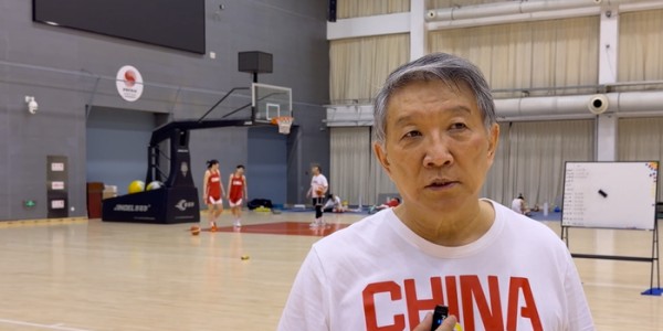 半岛体育官网-连场轰22+11！中国女篮31岁王牌大闪耀：宫鲁鸣重用新科助攻王？|武桐桐|新疆|本土球员|联赛|新疆女篮_新浪体育_新浪新闻