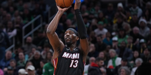 斯普利特：阿德巴约能拉开空间 防他很有挑战 我们中锋要站好位置