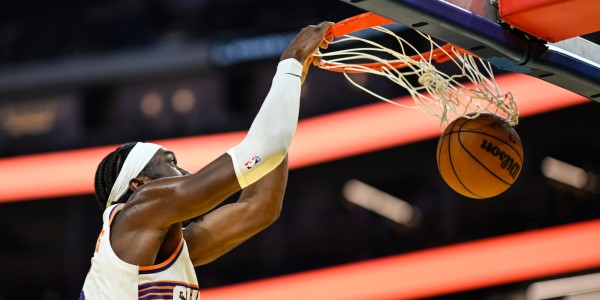 半岛体育APP-力与美的结合！马威接古德温击地妙传杀入篮下 自抛自扣致敬麦迪