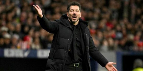 半岛体育官网-西蒙尼：巴萨放手一搏成功了 我们输球与运气无关