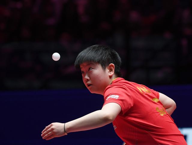 1744729658452095313.jpg (体育)(7)乒乓球——世界杯女单小组赛:孙颖莎胜张默XxjpseC007300_20250415_PEPFN0A001.jpg